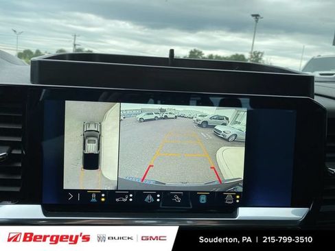 Certified 2022 Chevrolet Silverado 1500 LTZ w/ LTZ Premium Package AWD/4WD image 18