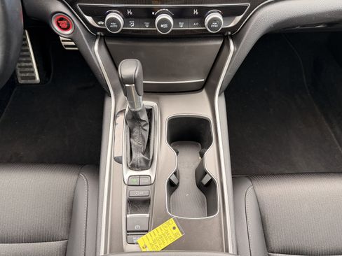 Used 2022 Honda Accord Sport image 19