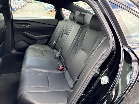 Used 2023 Honda Accord Sport image 32