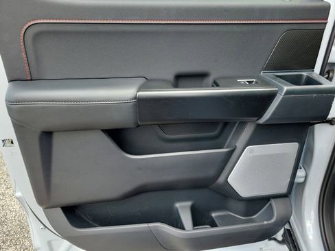 Used 2025 Ford F150 Raptor image 9