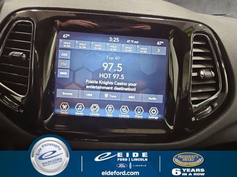 Used 2021 Jeep Compass Limited image 16