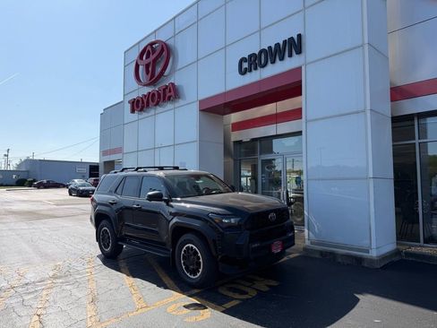 New 2026 Toyota 4Runner TRD Off-Road Premium AWD/4WD image 1