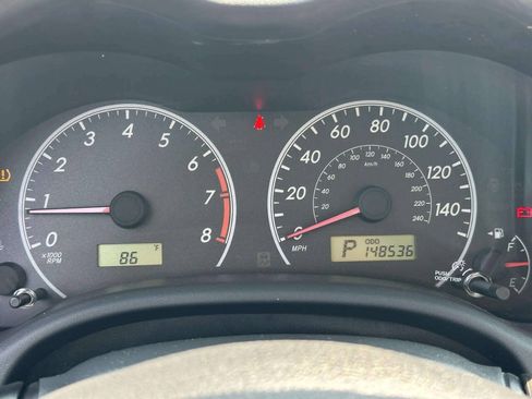 Used 2012 Toyota Corolla LE FWD image 27
