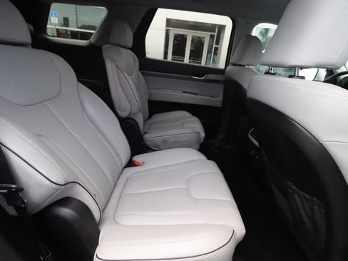 Used 2024 Hyundai Palisade SEL AWD/4WD image 21