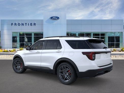 New 2025 Ford Explorer ST-Line w/ Premium Package image 4