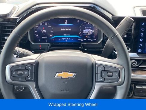 Certified 2026 Chevrolet Silverado 1500 LT AWD/4WD image 8