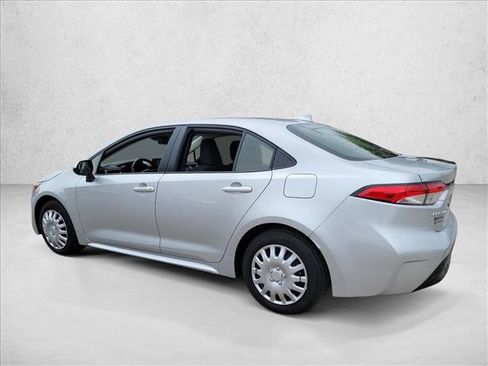 Used 2024 Toyota Corolla LE image 6