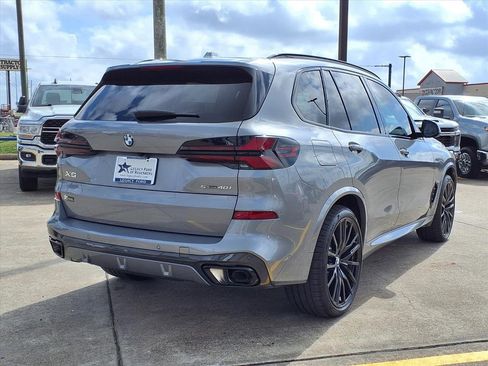 Used 2026 BMW X5 sDrive40i w/ M Sport Package image 2