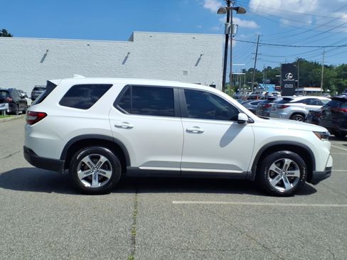 Used 2023 Honda Pilot EX-L image 8