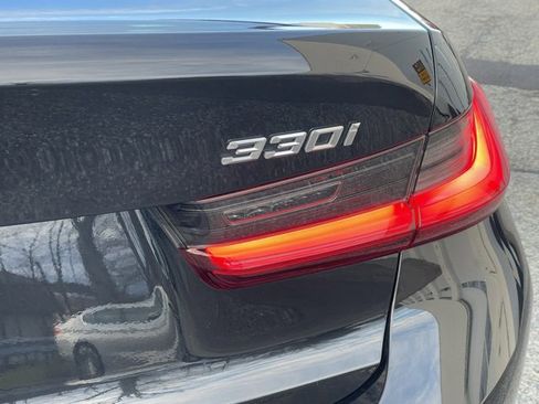Used 2021 BMW 330i xDrive Sedan w/ Convenience Package image 27