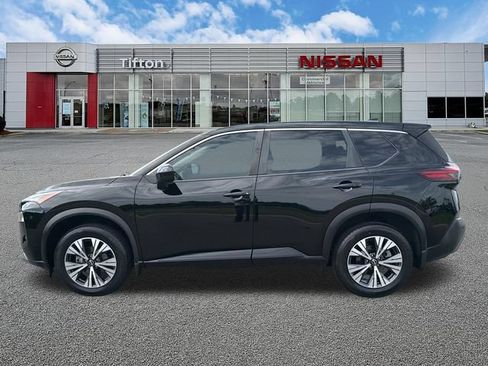 Used 2023 Nissan Rogue SV FWD image 4