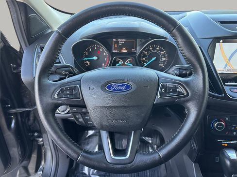 Used 2017 Ford Escape Titanium image 30