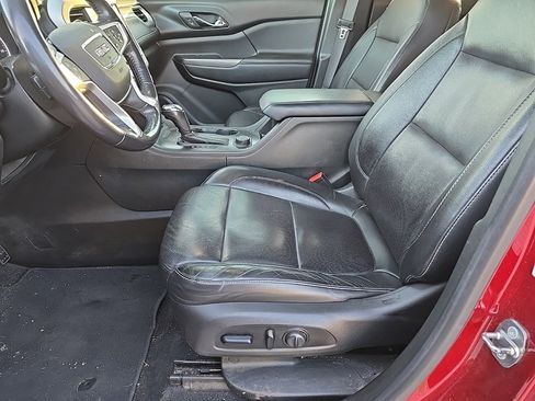 Used 2018 GMC Acadia SLT image 13