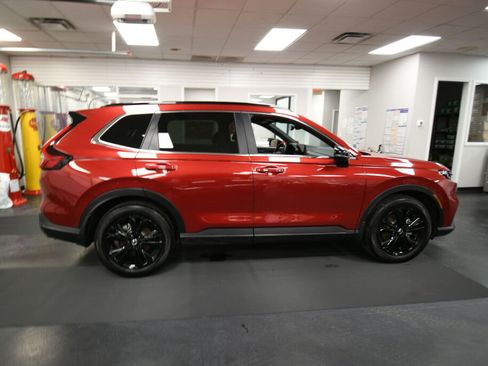 Used 2023 Honda CR-V Sport Touring image 8