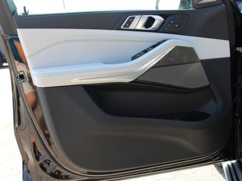 Used 2026 BMW X5 xDrive40i AWD/4WD image 15
