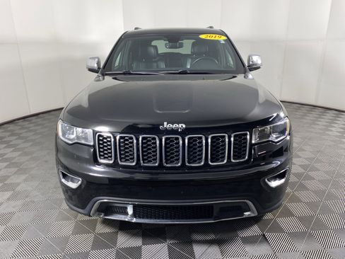 Used 2019 Jeep Grand Cherokee Limited image 12