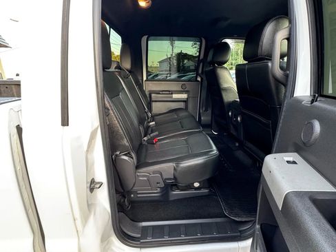 Used 2013 Ford F350 Lariat w/ Chrome Pkg image 10