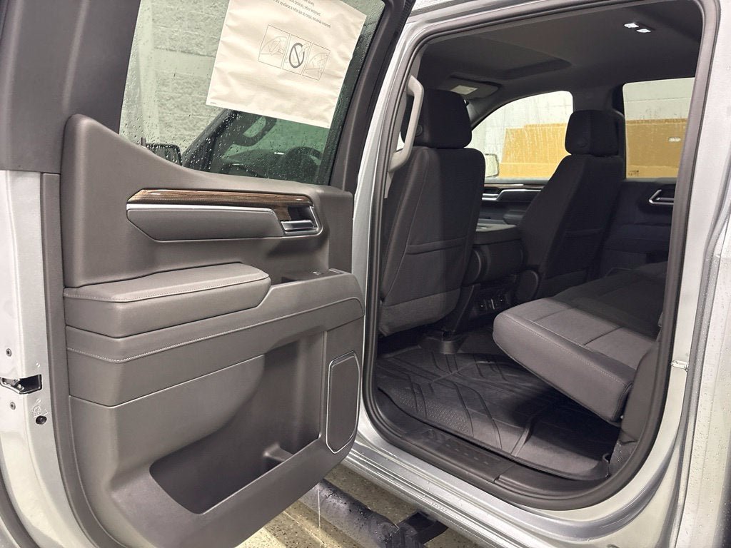 New 2026 Chevrolet Silverado 1500 RST w/ RST Select Package AWD/4WD image 35