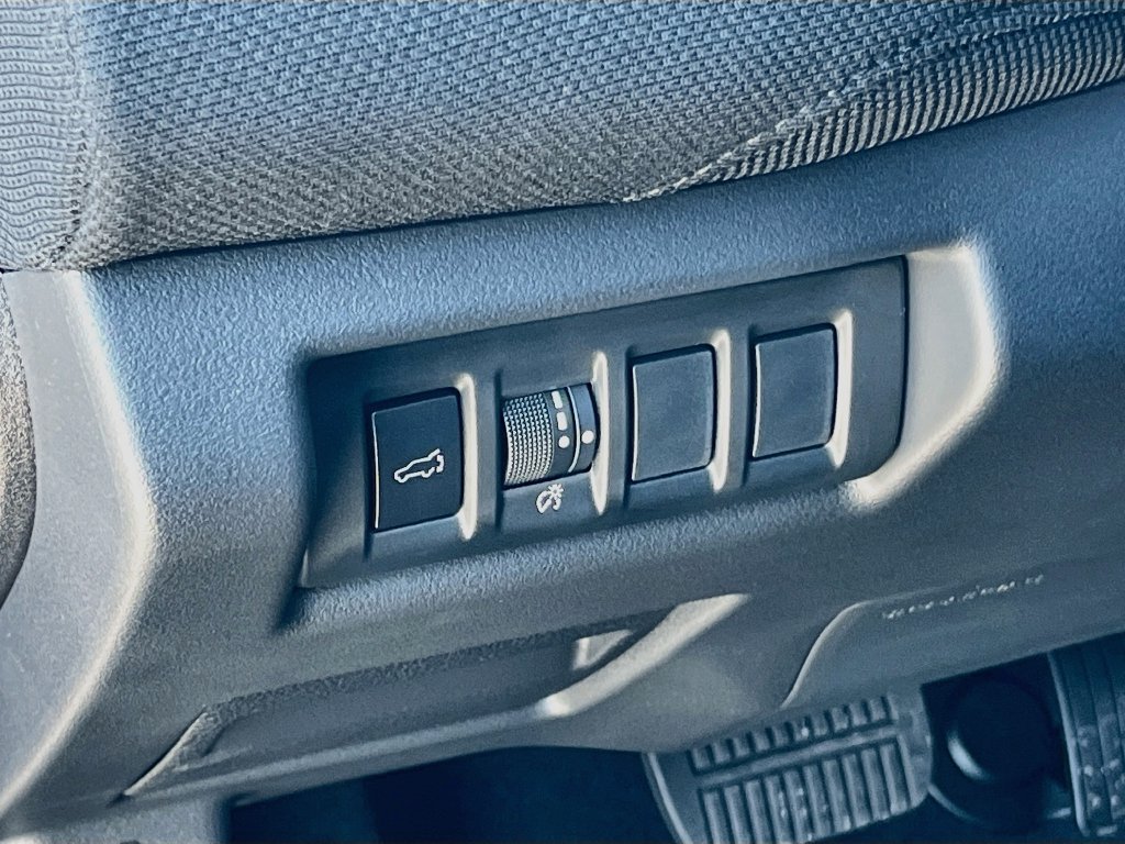 New 2026 Subaru Outback Limited AWD/4WD image 10