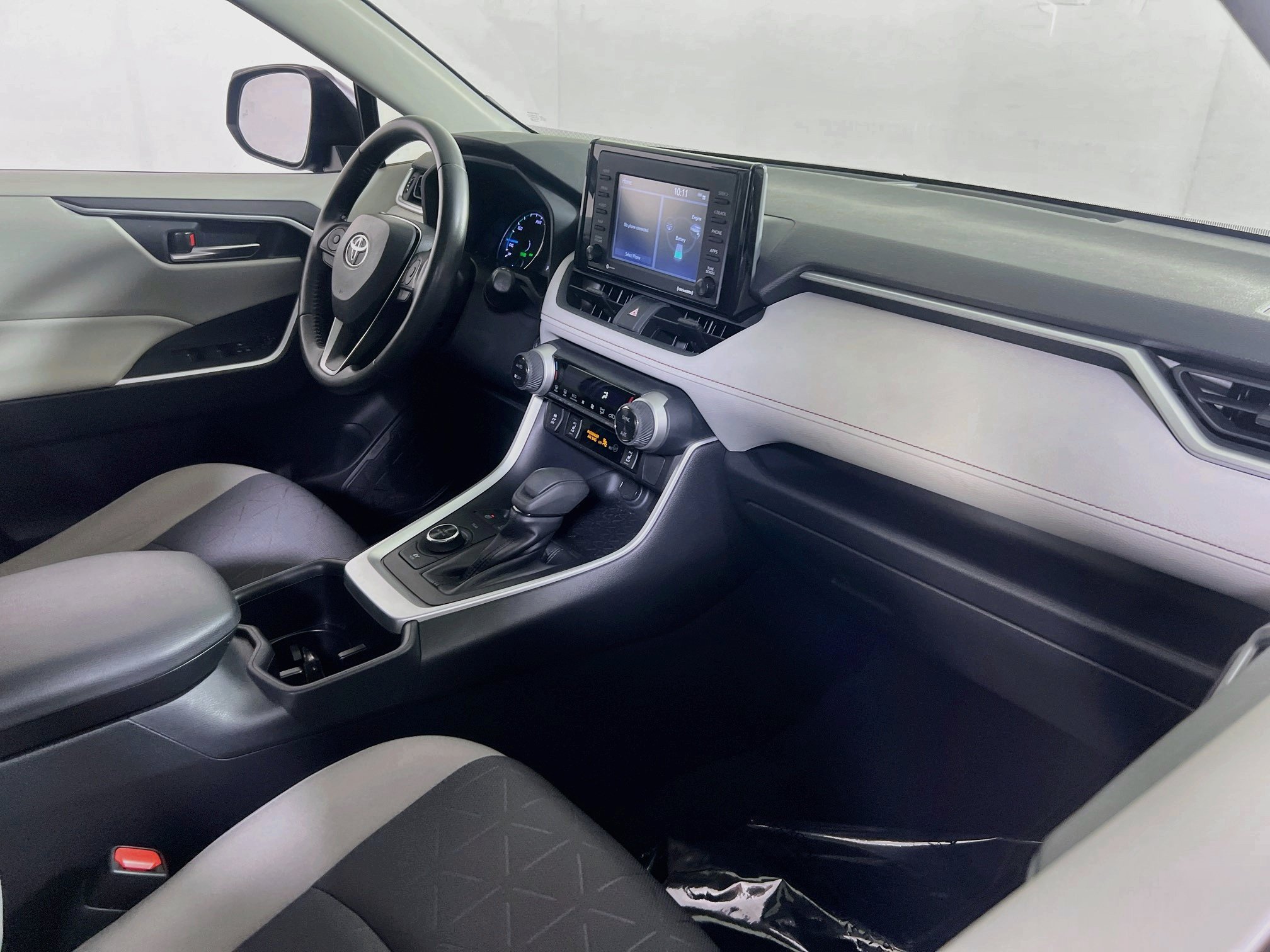 Used 2022 Toyota RAV4 XLE w/ Convenience Package AWD/4WD image 28