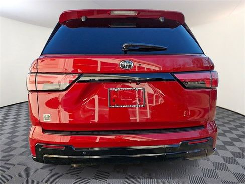 Used 2025 Toyota Sequoia Limited w/ Tow Technology Package image 5