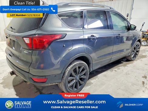 Used 2019 Ford Escape Titanium AWD/4WD image 4