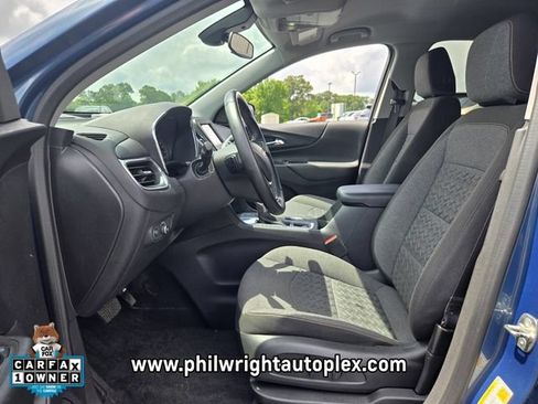 Used 2024 Chevrolet Equinox LT w/ LPO, Floor Liner Package FWD image 9