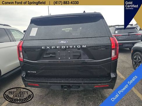 Used 2025 Ford Expedition Active AWD/4WD image 7