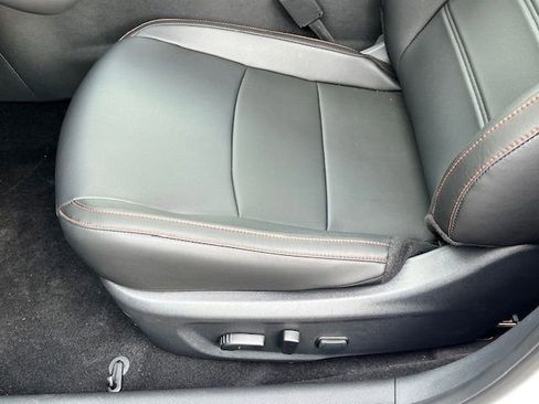 New 2025 Nissan Sentra SR w/ SR Premium Package image 30