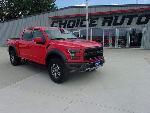 Used 2018 Ford F150 Raptor w/ Equipment Group 802A Luxury AWD/4WD image 1