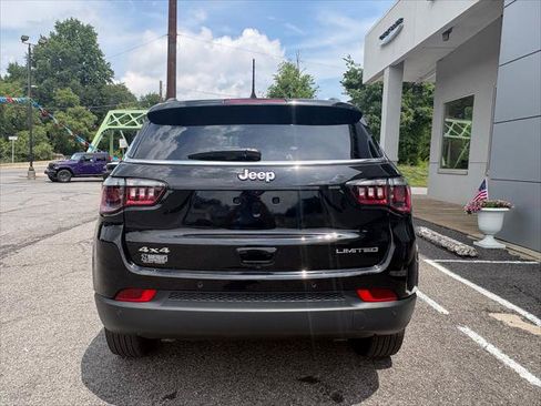 Certified 2025 Jeep Compass Limited AWD/4WD image 8