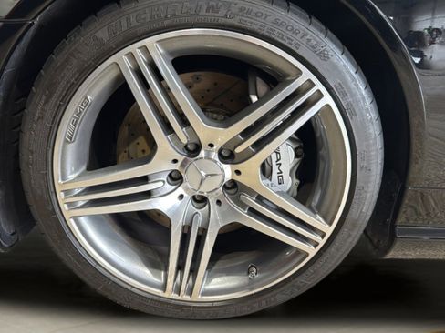 Used 2009 Mercedes-Benz SL 63 AMG SL 63 AMG image 21