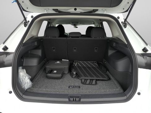 New 2026 Volkswagen Tiguan S FWD image 41