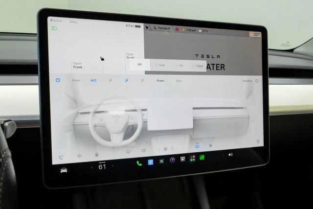 Used 2022 Tesla Model Y Performance AWD/4WD image 33
