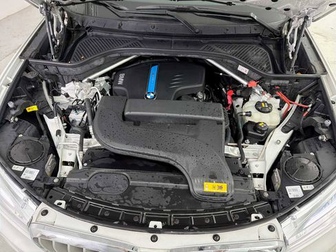 Used 2016 BMW X5 xDrive40e image 18