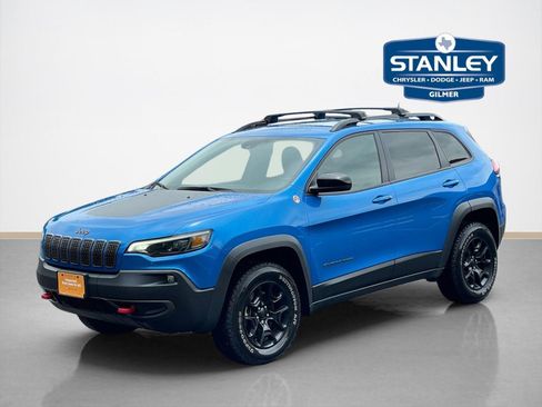 Used 2022 Jeep Cherokee Trailhawk w/ Sound & Nav Group AWD/4WD image 3