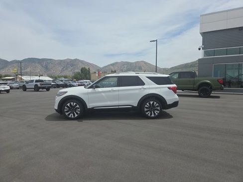 New 2026 Ford Explorer Platinum w/ LUX Leather Package AWD/4WD image 4