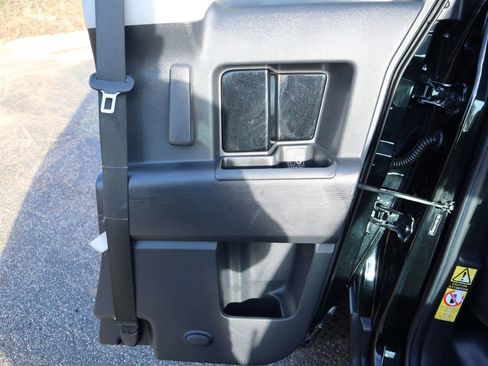 Used 2007 Toyota FJ Cruiser 4WD image 12