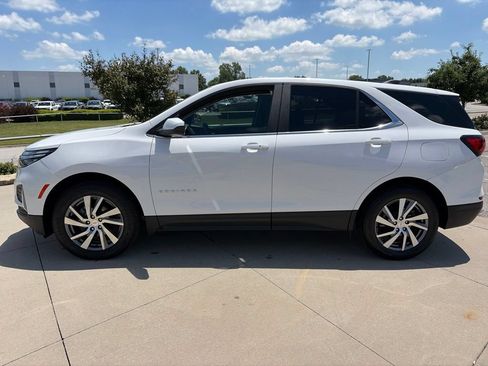 Used 2022 Chevrolet Equinox LT AWD/4WD image 5
