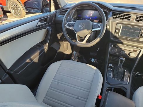 Used 2024 Volkswagen Tiguan S image 10