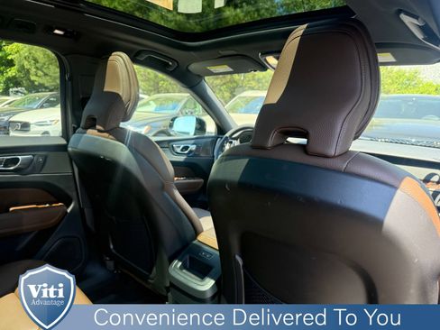 Certified 2023 Volvo XC60 B5 Plus w/ Climate Package AWD/4WD image 27