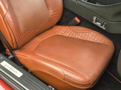 Used 2014 Aston Martin Vanquish Base 2dr Coupe image 81