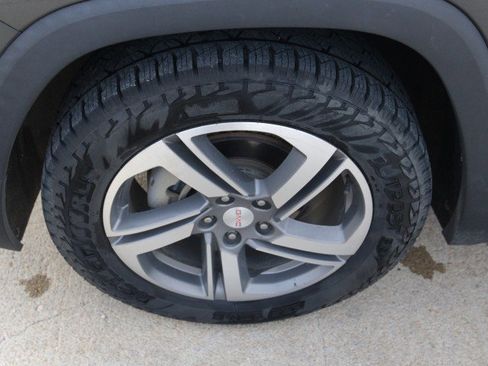 Used 2020 GMC Terrain SLT w/ Preferred Package image 11