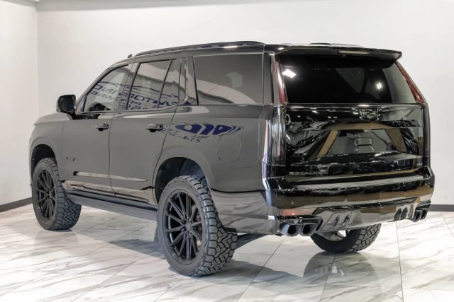 Used 2023 Cadillac Escalade V AWD/4WD image 16