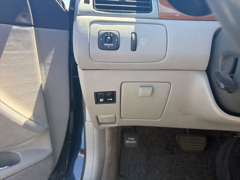 Used 2005 Lexus ES 330 FWD image 10