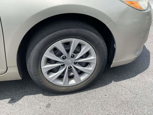 Used 2017 Toyota Camry LE FWD image 20