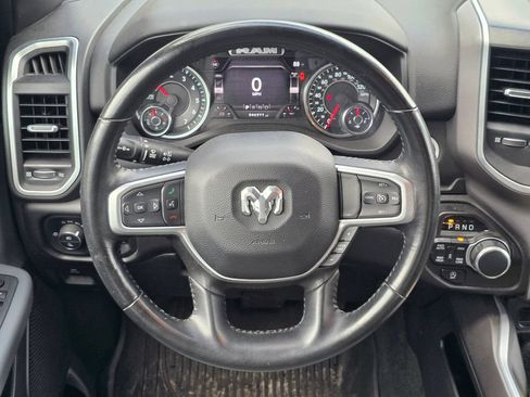Used 2022 RAM 1500 Big Horn AWD/4WD image 8