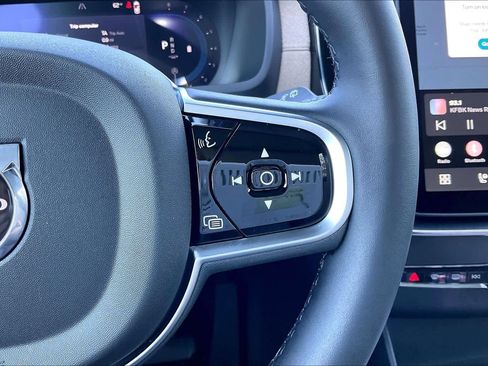 Used 2025 Volvo XC90 B6 Core w/ Protection Package Premier image 22