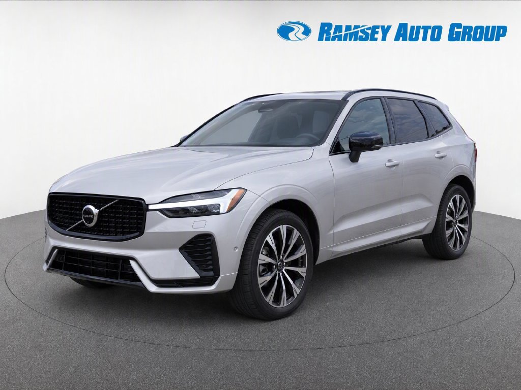 Used 2024 Volvo XC60 B5 Plus w/ Climate Package AWD/4WD image 1