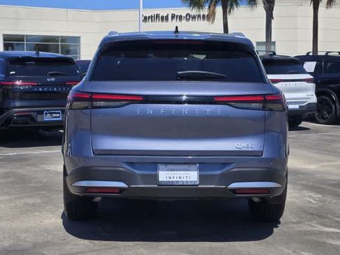 Certified 2026 INFINITI QX60 Luxe w/ Cargo Package FWD image 5